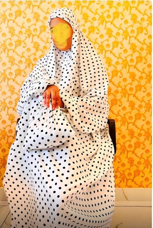 Islamic Prayer Dress for Women- Free Size (kids and adults)/Niskarakuppayam/Namaz Khimar(black and white polka dots print). sizes available [ S , L , XL , 2XL ]